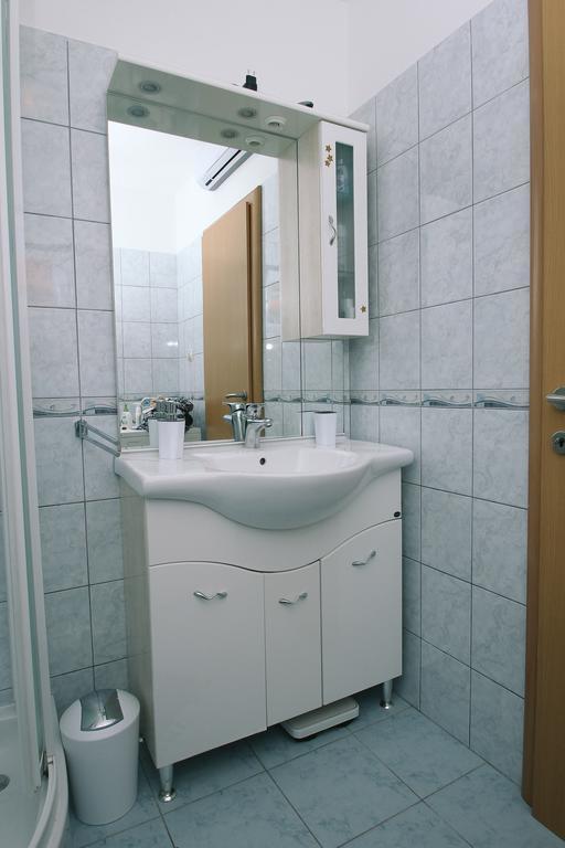 Apartman Dominik Trogir Exterior foto